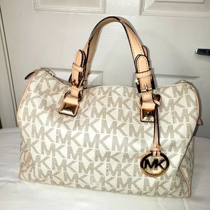 Michael Kors cream and beige leather tote purse